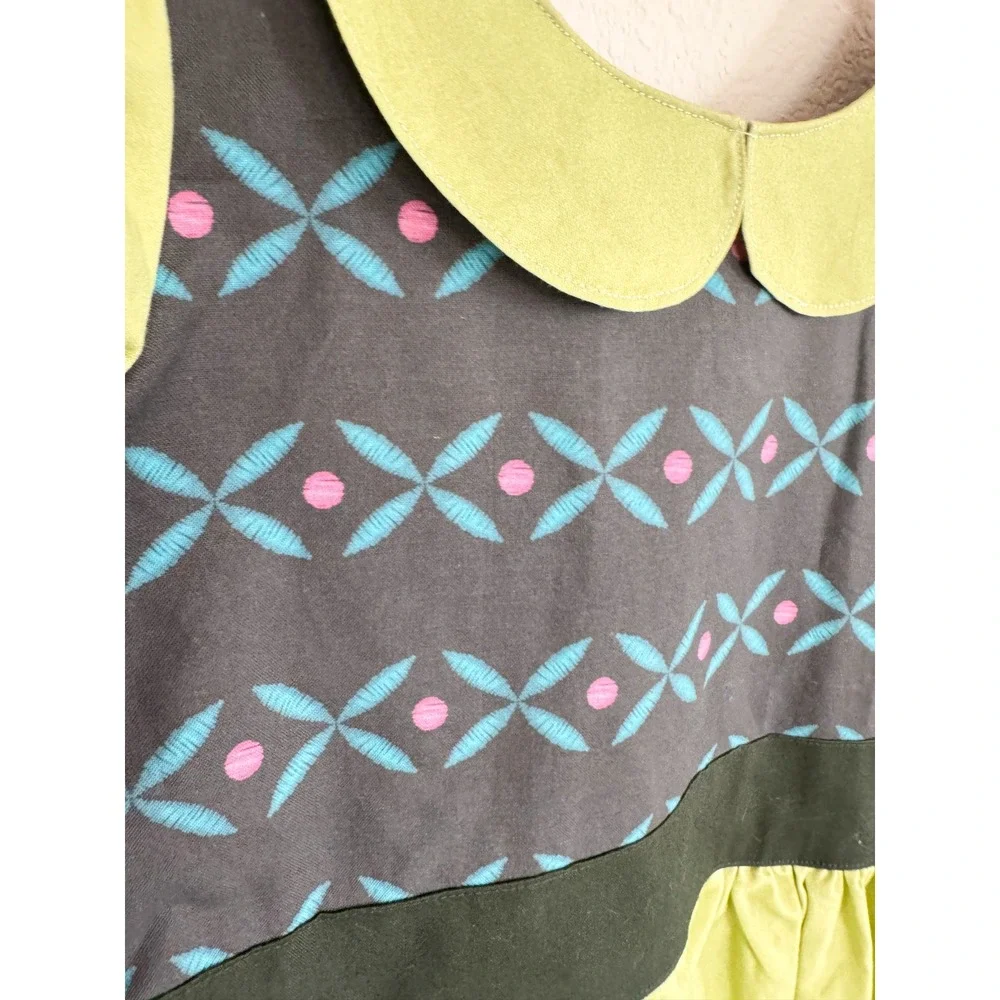 Handmade‎ Frozen Anna and Elsa Dress size 6 and 4 One of a kind
